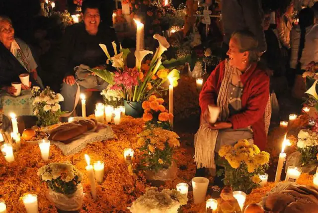 celebrar el día de muertos