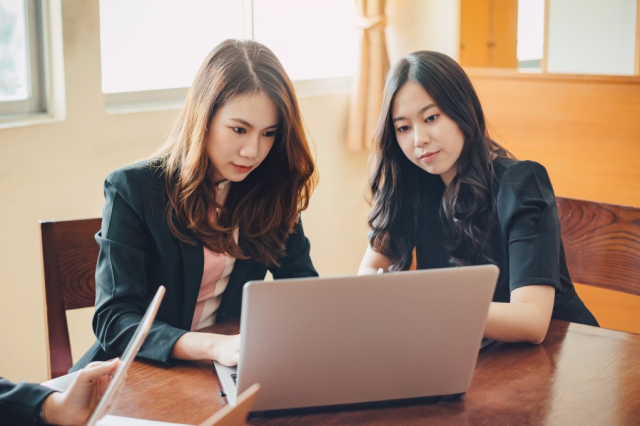 Professional training and virtual training: recommendations on LMS platforms 