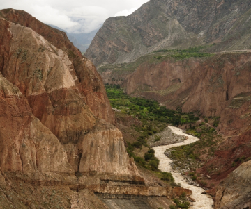 Cañón de Cotahuasi -  Un tesoro natural de belleza impresionante