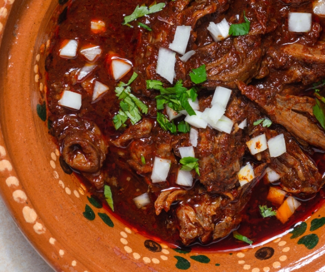 ¿Cómo preparar carne birria? - Paso a paso