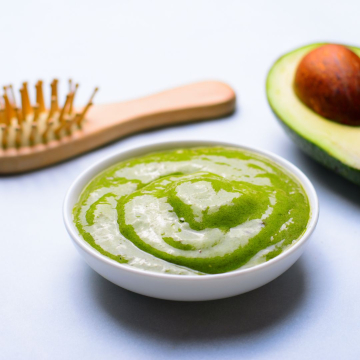 Beneficios del aguacate para el cabello