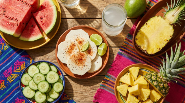 Alimentos que ayudan a hidratar el cuerpo y combatir los efectos del calor extremo durante el verano en México