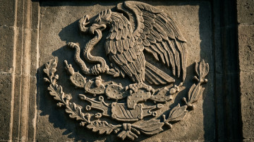 Historia y significado del Escudo Nacional Mexicano y los protocolos para el uso correcto de los símbolos patrios
