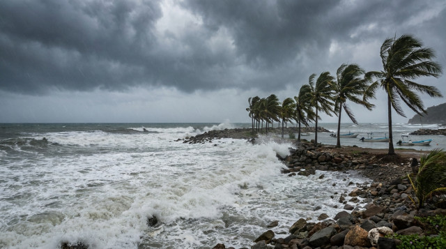 Ciclón tropical amenaza las costas del Pacífico: Lista de estados con alerta de lluvias intensas y oleaje